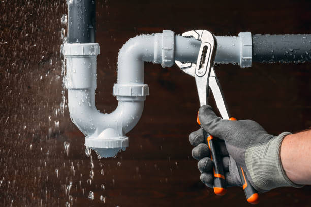 Professional Sewer Line Repair technician working in Lakebay, WA